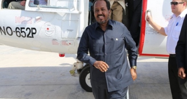 2014618635386743942034785Madaxweyne_Xasan_oo_tagay_Xudur-1