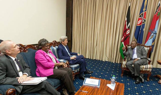 kerry-uhuru